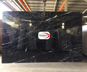 ĐÁ MARBLE ĐEN TIA CHỚP