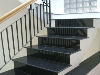 Kho đá đen Ấn Độ giá tốt tại TP.HCM